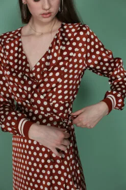 Second Female Spotty Wrap Dress - Rustic Brown -Second Female Salg 26uipussQGCGS5ww2URc IMG 9281