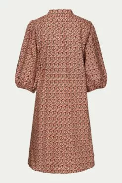 Second Female Prado Dress - Moonlight Mauve -Second Female Salg 2A5nlESaTI2iQm6c5ZS7 53647 3083 14 700x 23367fd6 8142 4706 addd 751128fae088