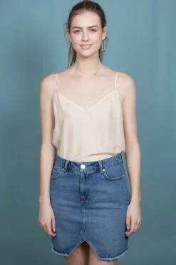 Second Female Macy Strap Top - Brazilian Sand -Second Female Salg 3GXKansTb6H9K7No3aQj IMG 4424