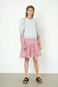 Second Female Dawni Sweat Tee - Grey Melange -Second Female Salg 54306 7002 15 1000x 6b6640a9 eb10 43f6 9580 37a6f93c32a0