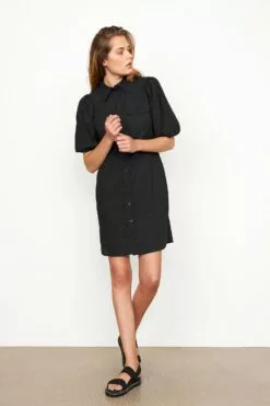 Second Female Bilbao Mini Dress - Black -Second Female Salg 54777 8001 14 1600x 14391976 9d48 4757 bffc da6fdb7fe5f2