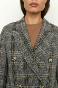 Second Female Cesina Blazer - Dessert Palm -Second Female Salg 54901 6043 13 1200x1800 7f1fe343 2948 45a2 b2ba 490ef80fcecc