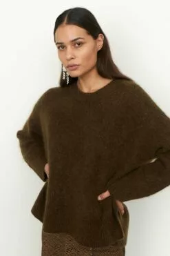 Second Female Brooky Knit O-Neck - Dessert Palm -Second Female Salg 54924 6043 13 1200x1800 9257b24c 2c87 4d11 bbf1 75cd7184ab1a