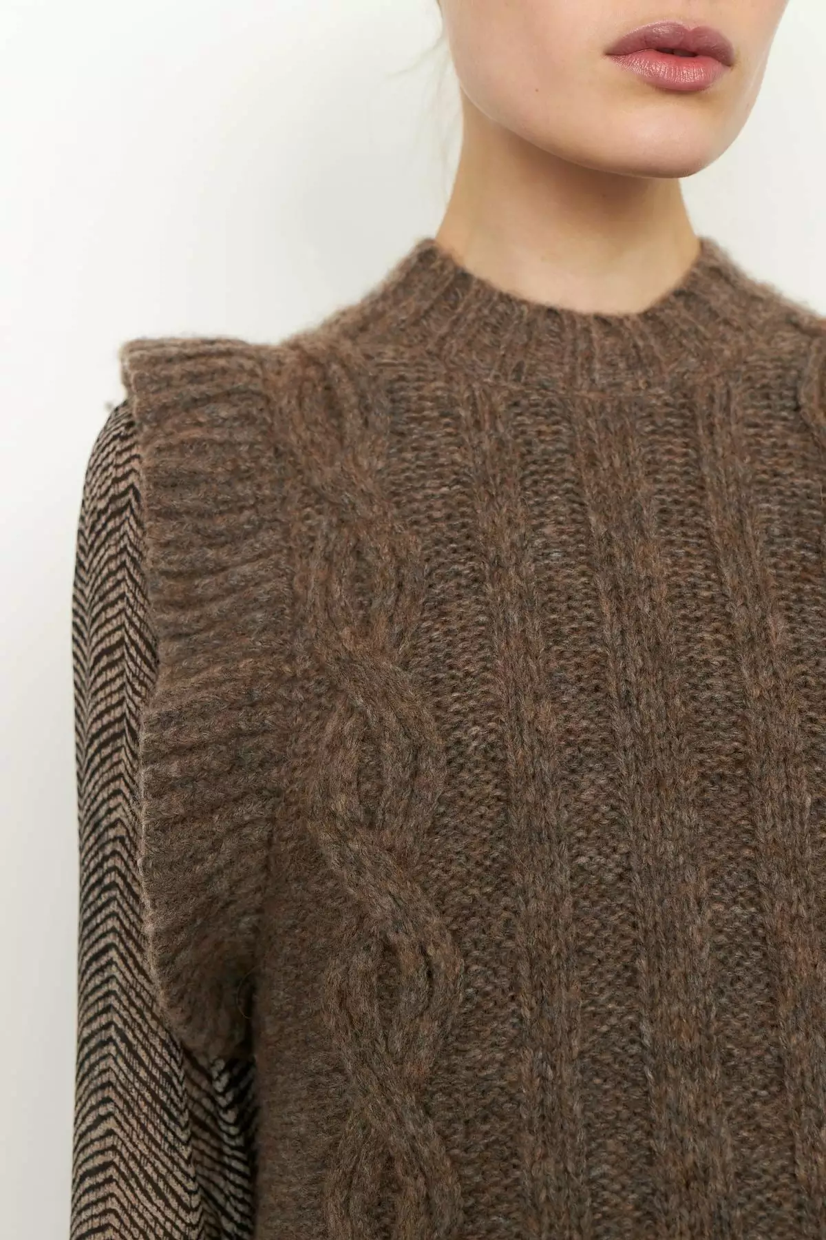 Second Female Gunhild Knit Vest - Dessert Palm 6 Second Female Gunhild Knit Vest - Dessert Palm - Bilde 6