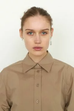 Second Female Phoebe Detail Shirt - Chinchilla -Second Female Salg 55097 6004 13 1200x1800 baa788d4 3ca8 42bf ac00 9b905f237251