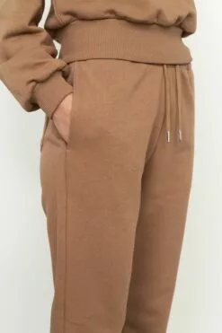 Second Female Carmella Sweat Pants - Otter -Second Female Salg 55122 4033 12 1200x d3406ade 4db8 4ec9 81ea 9390f6976bae