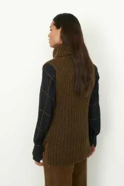 Second Female Ivoray Knit Vest - Dessert Palm 12 Second Female Ivoray Knit Vest - Dessert Palm -Second Female Salg 55150 6043 14 1200x1800 e0252bd4 f3c5 40c9 ade0 96e073c89a36