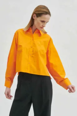 Second Female Matisol Shirt - Orange Pepper -Second Female Salg 56084 2051 12 700x 2de37cae e598 4a36 95de 4be2d43c2512