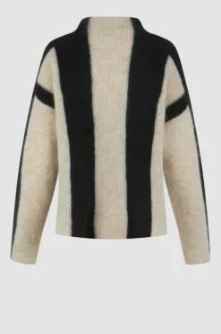 Second Female Hertha Knit T-Neck - Black -Second Female Salg 56128 8001 17 600x 4554a9ef b24c 497a a707 86fb56acf040