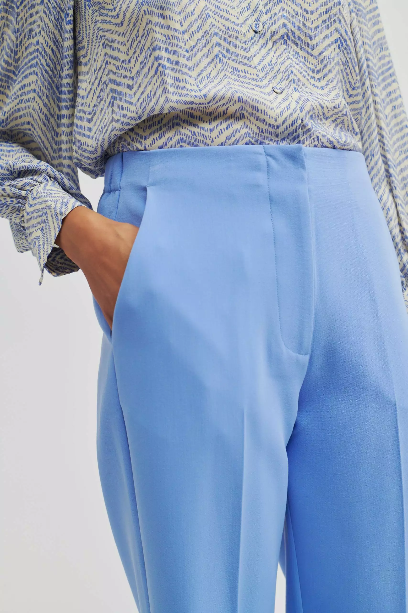 Second Female Levien Classic Trousers - Cornflower Blue 3 Second Female Levien Classic Trousers - Cornflower Blue - Bilde 3