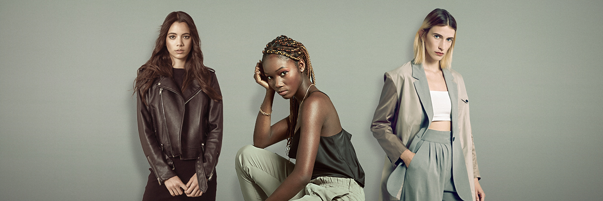 Front -Second Female Salg 6432