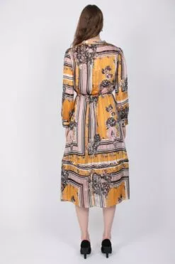 Second Female Valley LS Maxi Dress - Inca Gold -Second Female Salg 7Lz8pN2IQynFX0as6SPs IMG 8217