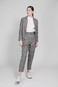 Second Female Binjo Blazer - Off White -Second Female Salg 7OSGpn4aSCeBiXImTGkJ Photo 23 09 2018 14 23 41