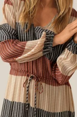 Second Female Board LS Midi Dress - Apricot Brandy -Second Female Salg 7k3oWbjpT9S9EPVmBxLR 53177 3072 2 1000x 6b35f25d 1dca 4984 aea0 127712237e0f