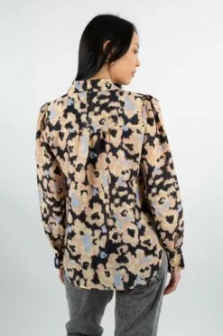 Second Female Ruth Shirt - Deep Well -Second Female Salg 8I6C3173