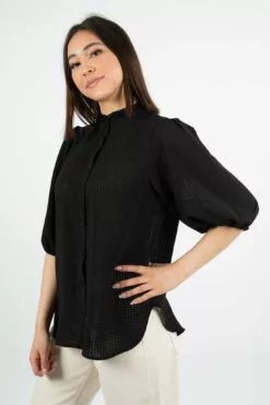 Second Female Tara SS Shirt - Black -Second Female Salg 8I6C7506