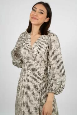 Second Female Hampshire Wrap Dress - Parchment -Second Female Salg 8I6C8145