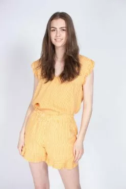 Second Female Sharon Shorts - Cadmium Yellow -Second Female Salg 9N1l9pqbRNuHFRxPnpld IMG 1129