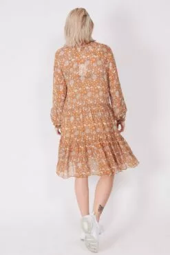 Second Female Mindy Dress - Sudan Brown -Second Female Salg Bf5Xw4R9TcivGEZIoHLR 48D6D666 CBD3 4F12 85BE 4BC2EA1EA149