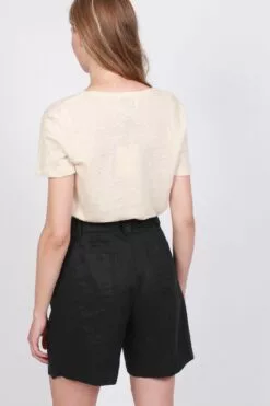 Second Female Peony O-neck Tee - Macadamia -Second Female Salg I0j5mJVWRZixyYhzByEH IMG 5746