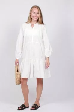 Second Female Miracle Dress - White -Second Female Salg Jyy5J9VT52x9FEsldojw IMG 5382