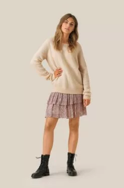 Second Female Brook Knit New O-neck - Biscotti -Second Female Salg KHtlFWCsQtSan5a5Pxst 51978 6053 3 1195x1800 9c498042 2fcb 42e8 a433 f42429d6c6a0