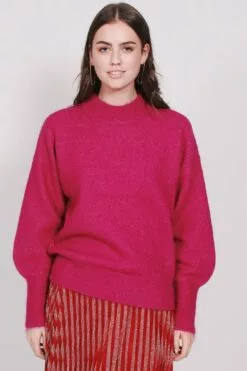 Second Female Minelli Knit Loose O-Neck - Fuchsia Red -Second Female Salg KrxPwYvnQJKkFI3oNiQj D2067FC7 BE37 478A 86BC 47D7AD79C082