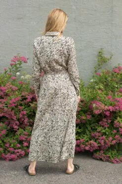 Second Female Wisely Long Shirt Dress - Black -Second Female Salg MNBRFevbSg2TKi7EVgaT IMG 5034