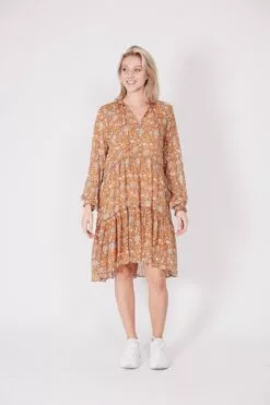 Second Female Mindy Dress - Sudan Brown -Second Female Salg MOPV828ERzidj4ujUatX 5052C5BD 70BA 4287 8A06 E2FF81D3596C