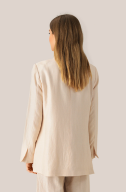 Second Female Lia Blazer - Cream Tan -Second Female Salg MZXttPESRlqGyXryuNIS Skjermbilde 2020 05 06 kl. 19.32.46