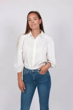 Second Female Miracle Shirt - White -Second Female Salg O417naiPQ8aoRJ2ANKxA IMG 5566