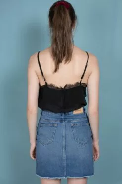 Second Female Macy Strap Top - Black -Second Female Salg Oq7I29DAR0yivjogHQVO IMG 4343