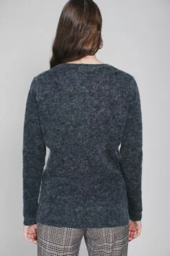 Second Female Brook Knit Raw O-neck - Dark Grey Melange -Second Female Salg Pv8AqzbaQrC2uMq9gxsU Photo 23 09 2018 16 48 48