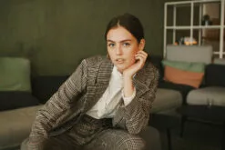 Second Female Binjo Blazer - Off White -Second Female Salg VxRcC6kgTXGNsLYQwtOp Photo 23 09 2018 14 20 20