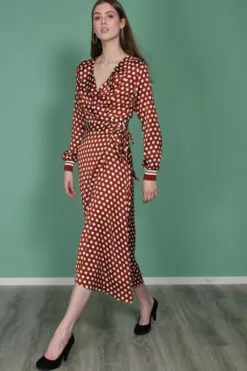 Second Female Spotty Wrap Dress - Rustic Brown -Second Female Salg X8lL4z2QPuFWJdOQ7sl6 IMG 9272