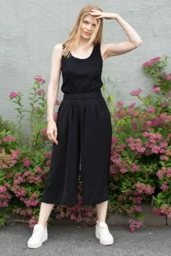 Second Female Minga Cropped Trousers - Black -Second Female Salg blLoWsHNS0CiBDRccn2e IMG 4878