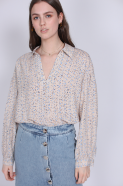 Second Female Splash LS Blouse - Little Boy Blue -Second Female Salg g2yzl2ghTmWgtAylWRkY Skjermbilde 2019 04 08 kl. 13.26.59