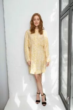 Second Female Belladonna New Dress - Ochre -Second Female Salg innkj psm te uke33 284