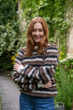 Front -Second Female Salg innkjopsmote uke34 50