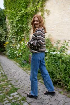 Second Female Yolanda Knit O-Neck - Black 23 Second Female Yolanda Knit O-Neck - Black -Second Female Salg innkjopsmote uke34 55