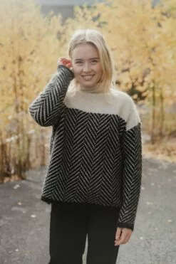 Second Female Herrin Knit T-Neck - Black -Second Female Salg kampanje uke41 152