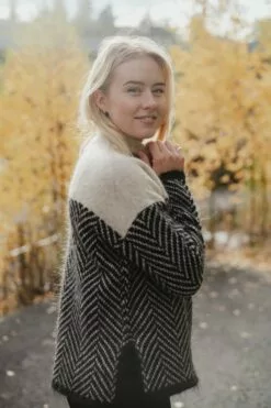 Second Female Herrin Knit T-Neck - Black -Second Female Salg kampanje uke41 155