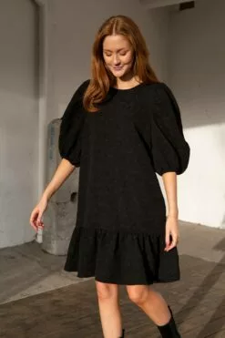 Second Female Dorice Dress - Black -Second Female Salg kampanjebilder uke44 168