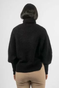 Second Female Brook Knit Oversize T-Neck - Black -Second Female Salg modell uke46 2 136