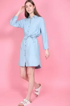 Second Female Sophia LS Shirt Dress - Light Blue Denim -Second Female Salg nqoBaKZEQ4itRF8K8ZMu IMG 5913