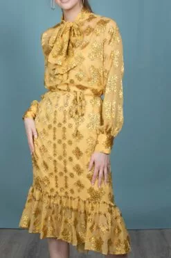 Second Female Bianca Dress - Golden Glow -Second Female Salg pi6KQuLpTLmh4bl1kVar IMG 4707