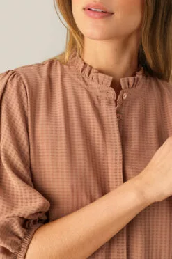 Second Female Tara SS Dress - Mocha Mousse -Second Female Salg qxJjVEsCRqOsw82ZeID8 53366 6054 2 900x 9e63ebd3 0ea5 4361 a354 647a3a54a018