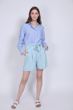 Second Female Sophia Shorts - Light Denim Blue -Second Female Salg u3Gu9DJISlWS0I0IcB4S Skjermbilde 2019 04 08 kl. 13.12.55