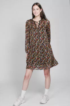 Second Female Leon Dress - Black -Second Female Salg wA6FGJaSLuEnSYXgFXxI Photo 23 09 2018 16 56 50