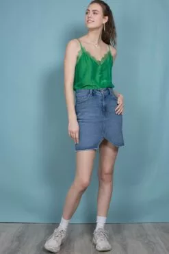 Second Female Macy Strap Top - Medium Green -Second Female Salg wIECOvEQ6S4xbPoJGvEy IMG 4312